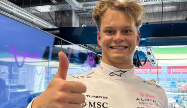 Paul Aron con Alpine marca el mejor tiempo frente a Norris y Lawson