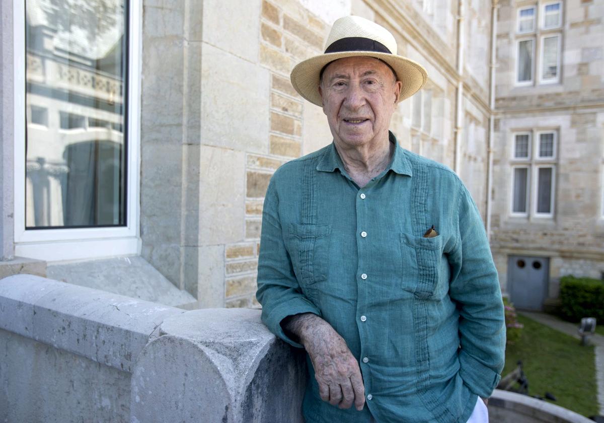 «Puestos a meter a Cantabria en una viñeta no hay otra opción que la del paraíso»