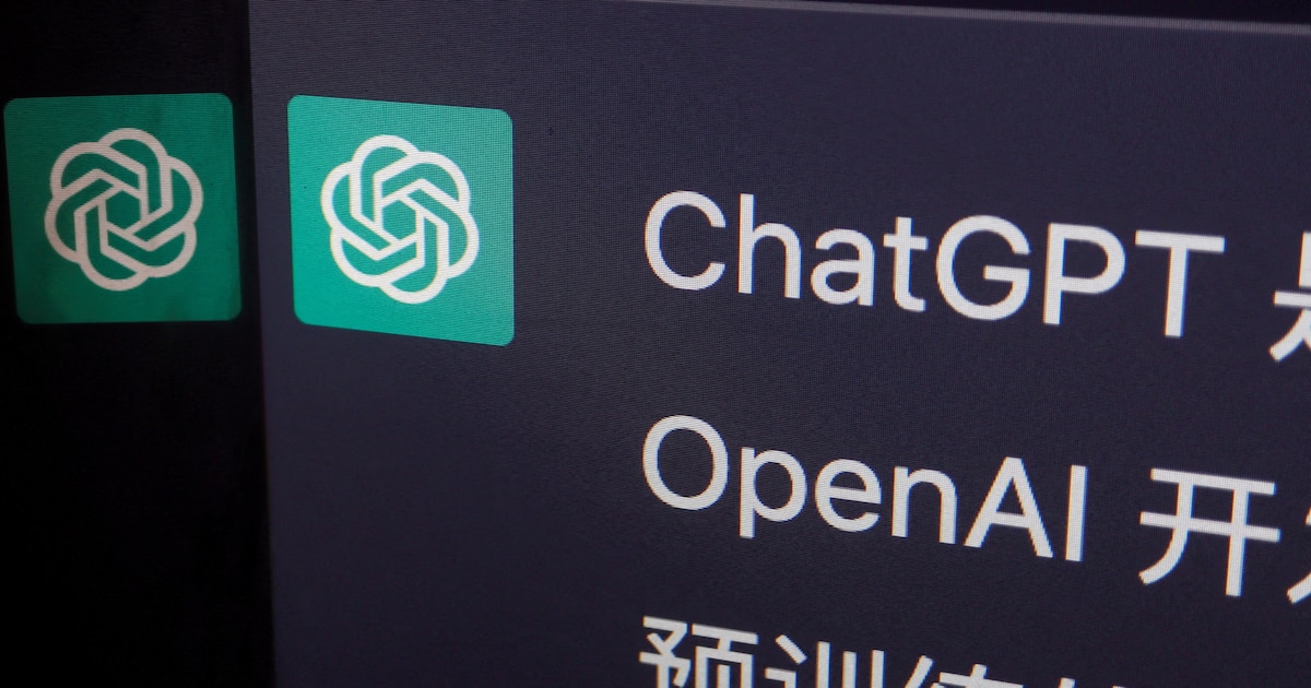 Ante el rechazo a GPT-5, OpenAI se ve forzado a recuperar el modelo anterior de ChatGPT
