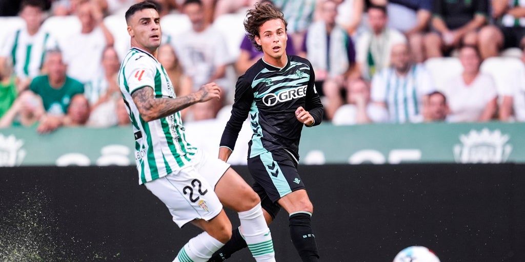 «A mi agente y a mi hermano les dije que al Betis les diría que sí con los ojos cerrados»