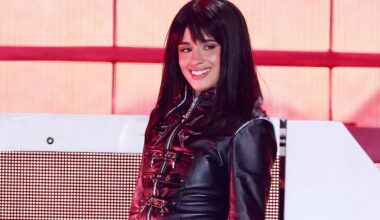 Camila Cabello entra en pánico tras un fallo de vestuario en el escenario que le dejó el corsé abierto | Gente | Entretenimiento