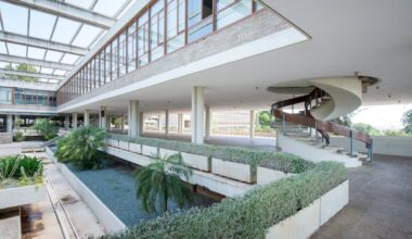 Docomomo Ibérico: así es la lucha por proteger 2500 edificios del siglo XX en España y Portugal | ICON Design