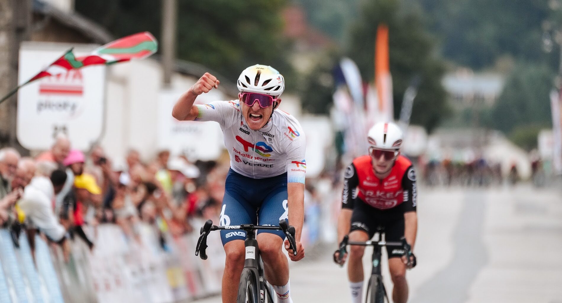 1ª Tour Limousin: Gachignard, primer líder
