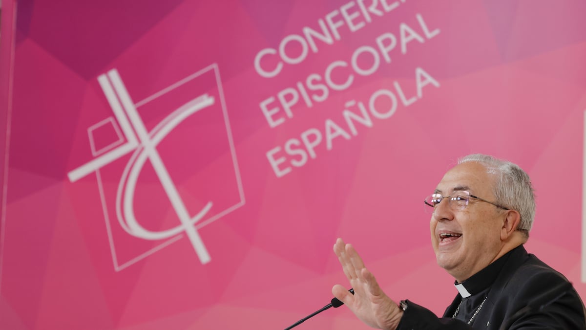 Mano dura o brazos abiertos: la inmigración aflora las distintas almas del catolicismo español | España