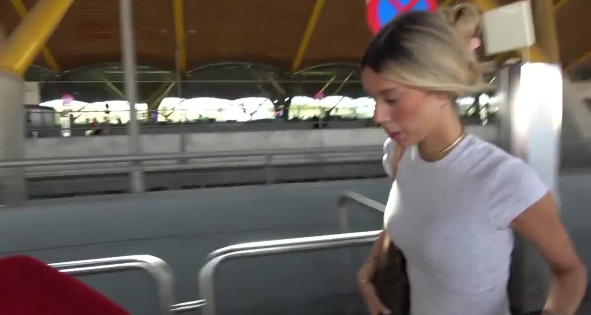 Alejandra Rubio evita responder las preguntas sobre las declaraciones de su tía Carmen Borrego