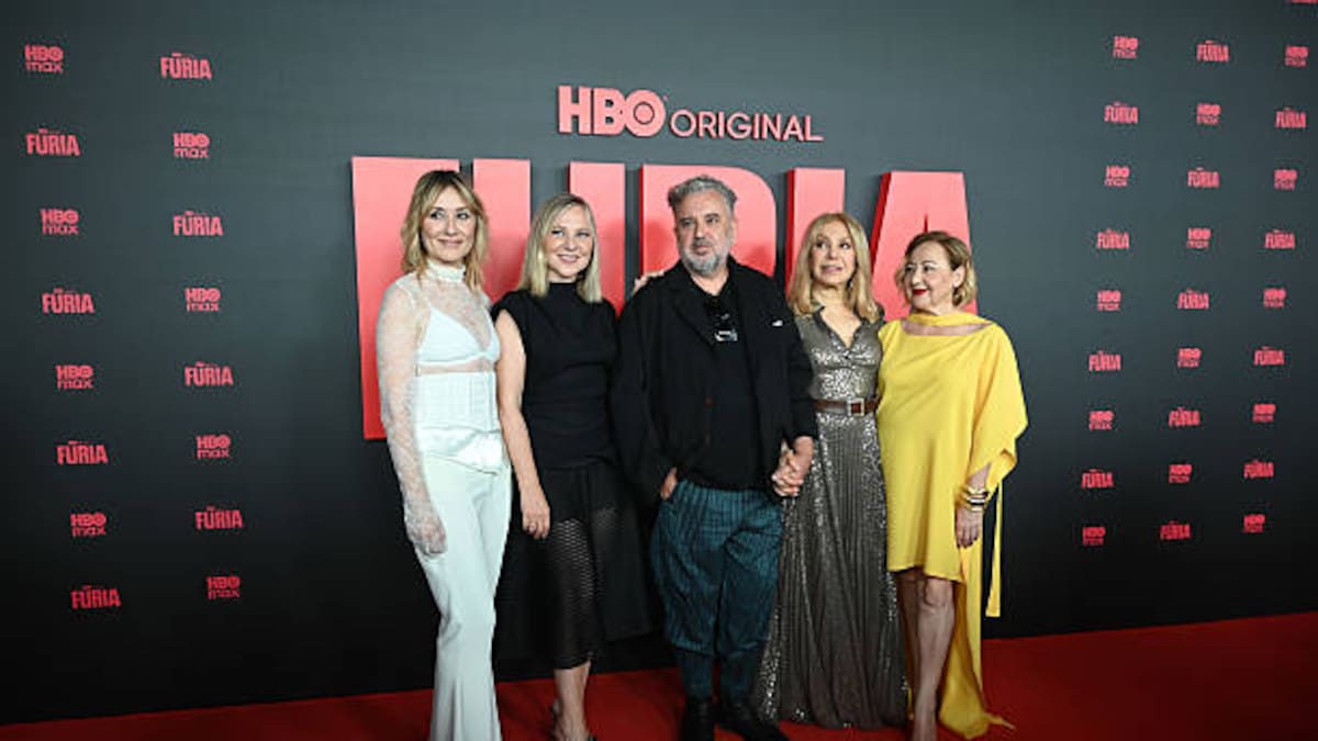 Félix Sabroso, director de la serie 'Furia': "Vivimos en tiempos furiosos y casi psicóticos" | Sociedad