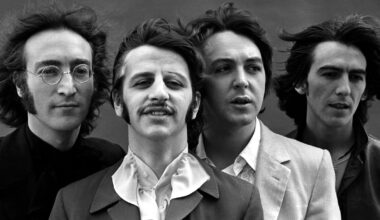 ‘The Beatles Anthology’ regresa recargada con documental restaurado, álbum de inéditos y un libro aumentado