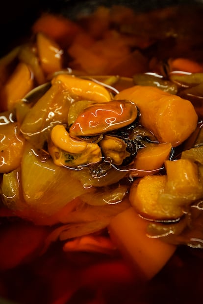 Mejillones en escabeche casero del restaurante Pampín, en Santiago de Compostela.