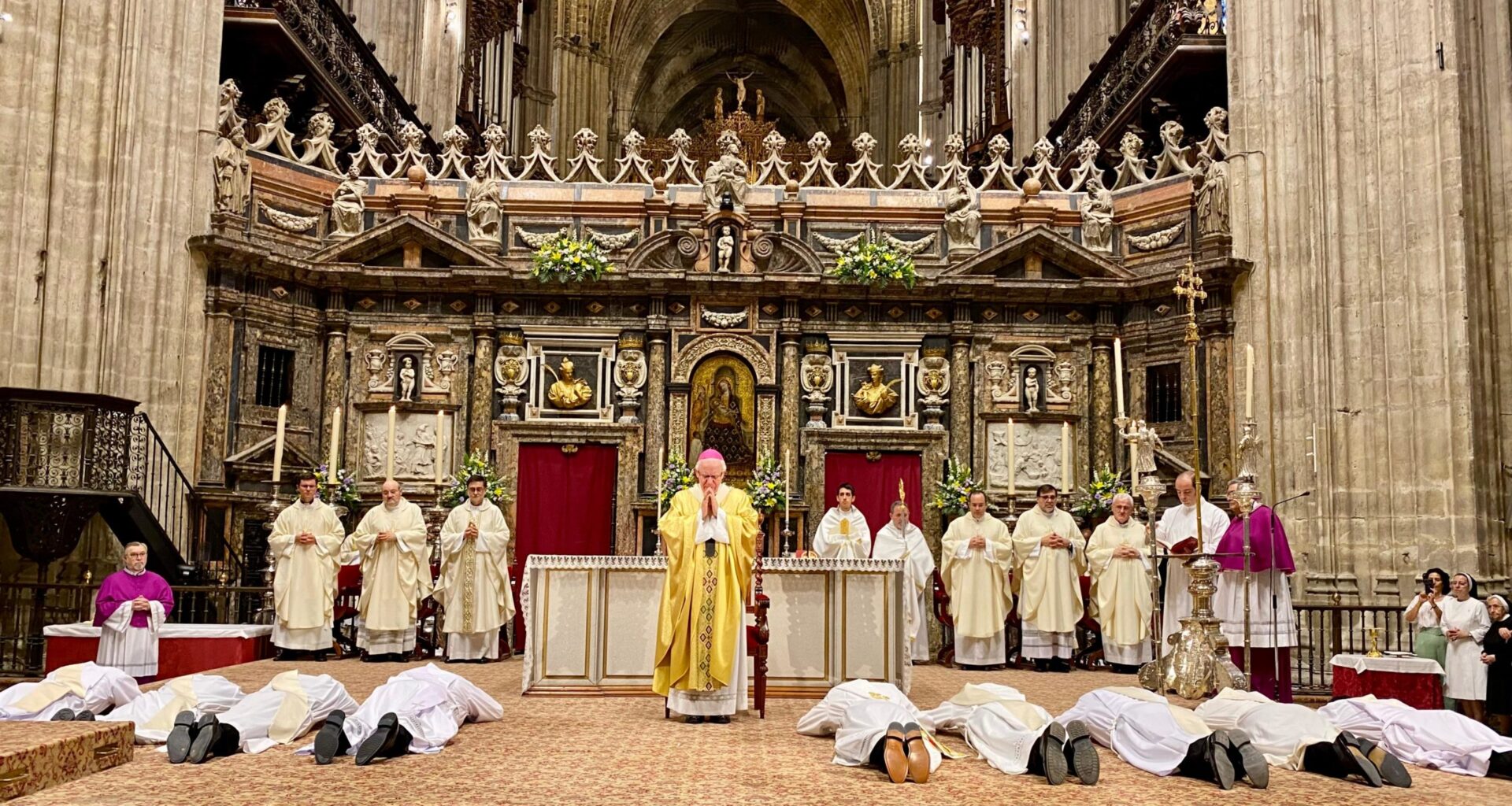ORDENACIONES DE DIÁCONOS EN LA CATEDRAL DE SEVILLA