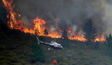 Interior ve una mejoría en la extinción de los incendios más graves, aunque preocupa el de Igueña en León | España