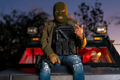 El 'narco rapero' mexicano, Makabelico, en una imagen difundida en sus redes sociales.
