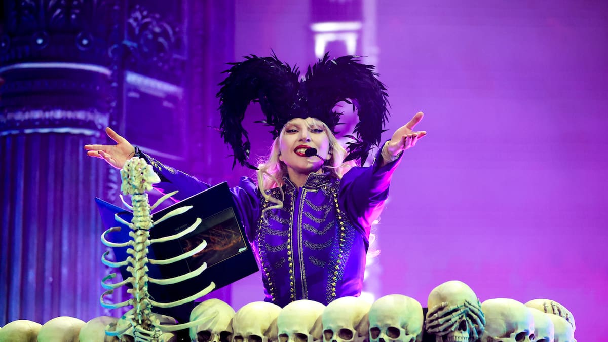 Lady Gaga se cuela de incógnito en un videojuego para promocionar su nueva canción: 'Dead Dance'