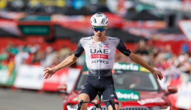 Juan Ayuso saca su mejor versión para ganar su primera etapa en la Vuelta a España