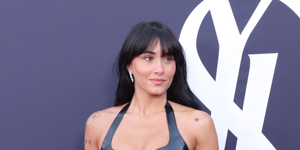 el posado de Aitana reúne todas las tendencias que adora la generación Z