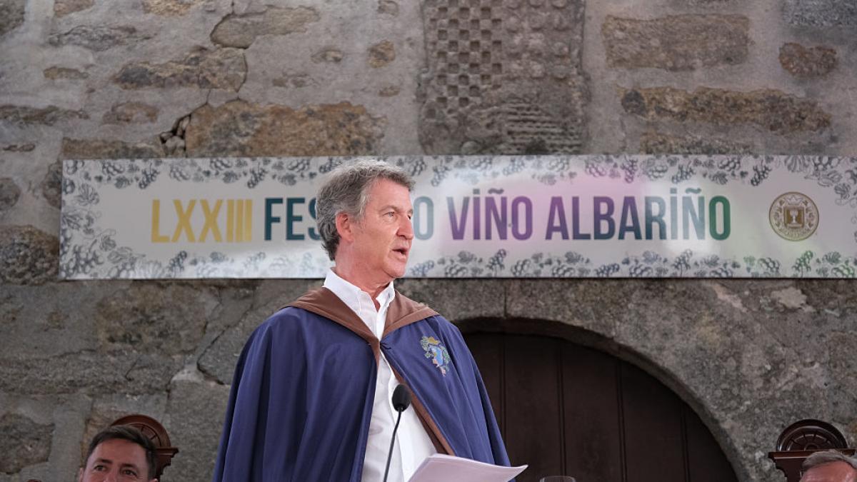 Una colaboradora de 'Más Vale Tarde' le 'amarga' las vacaciones a Feijóo dándole donde más le duele