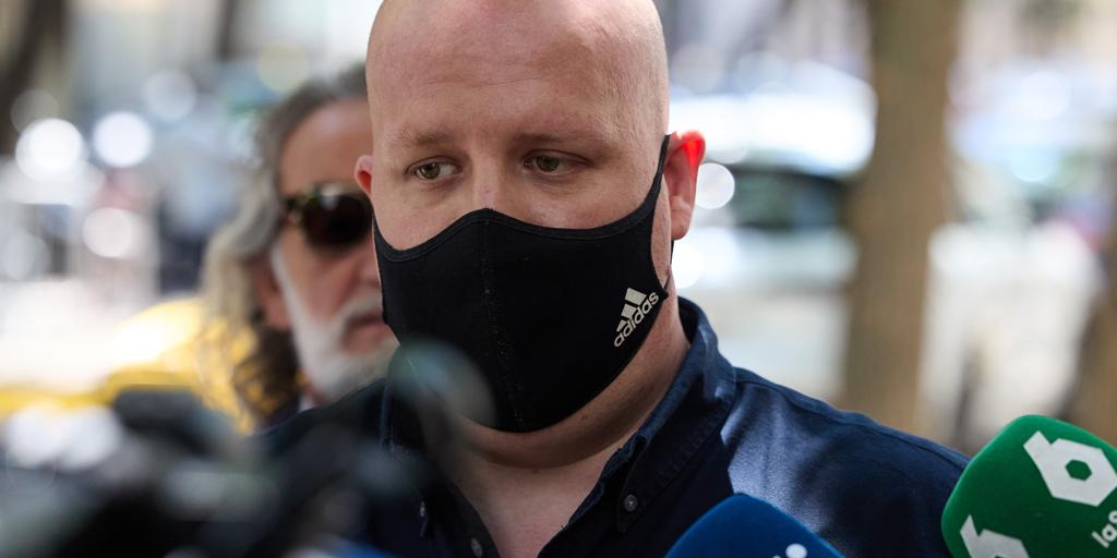 El empresario que financió a Alvise denuncia que entraron en su casa y le obligaron a pagar un millón en criptomonedas
