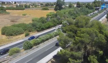 Atascos de casi 20 kilómetros en la AP-4 sentido Cádiz en plena operación salida de Andalucía