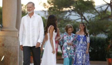 El Rey ha llevado en Mallorca la prenda estrella de la temporada en el armario masculino