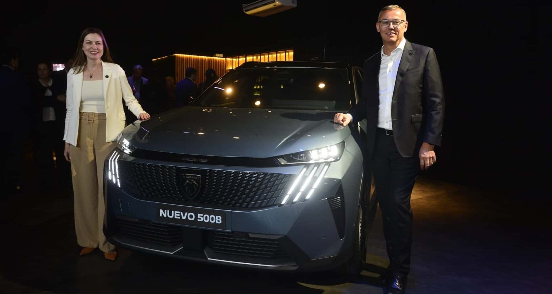 Cinco apuntes del lanzamiento de los Peugeot 3008 y 5008 (2025)