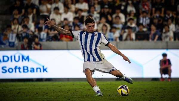 Cedido al Real Oviedo - Real Sociedad de Fútbol S.A.D.