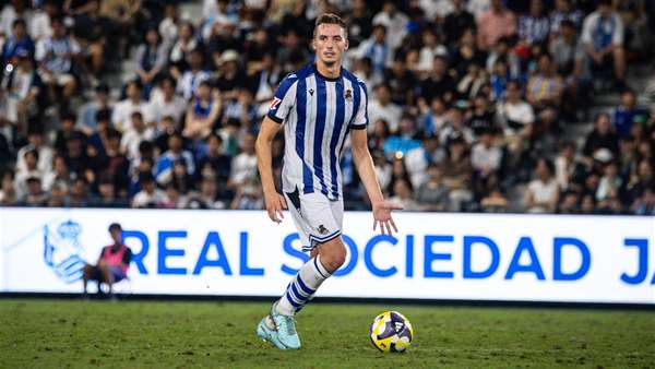 Cedido al Deportivo Alavés - Real Sociedad de Fútbol S.A.D.