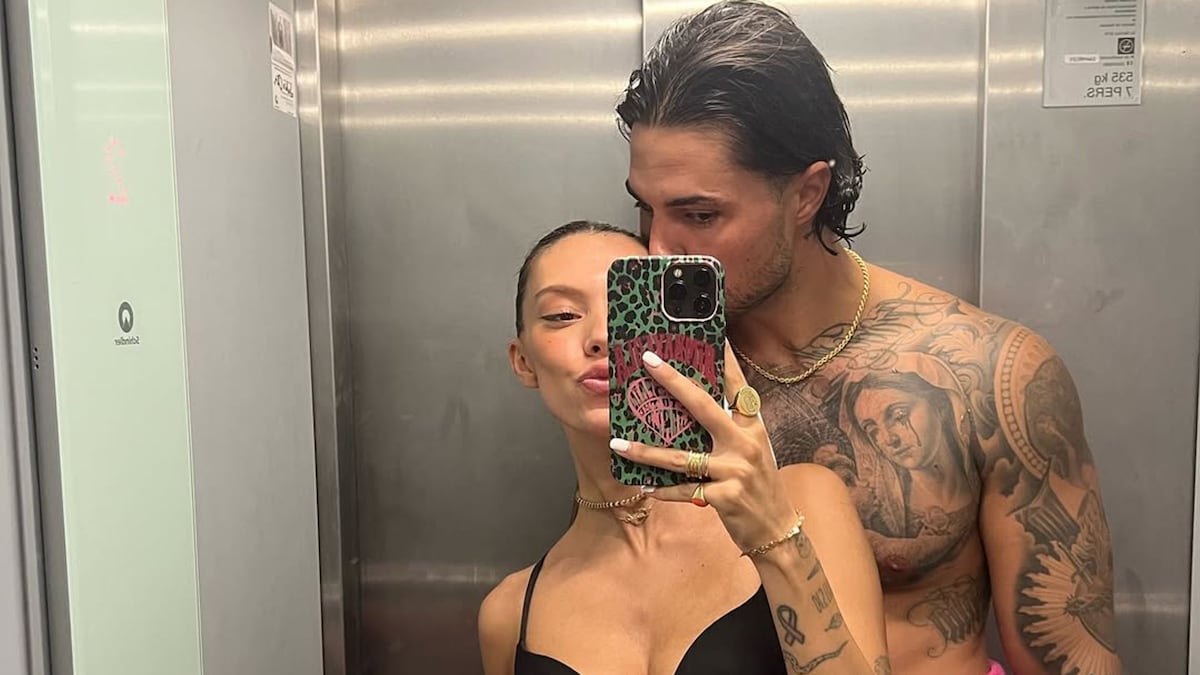 Alejandra Rubio y Carlo Costanzia se ponen románticos en la playa: su foto más apasionada