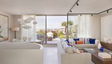 escalera escultórica, suite con efecto 'wow' y terrazas con vistas