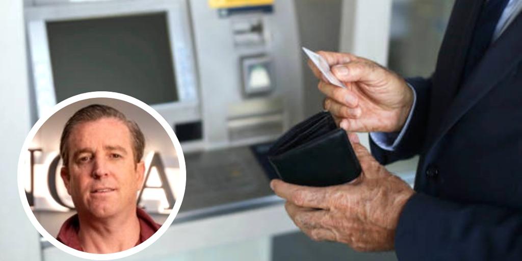 Un exbanquero español advierte a los ciudadanos que tengan sus ahorros en el banco: «El día que quiebre…»