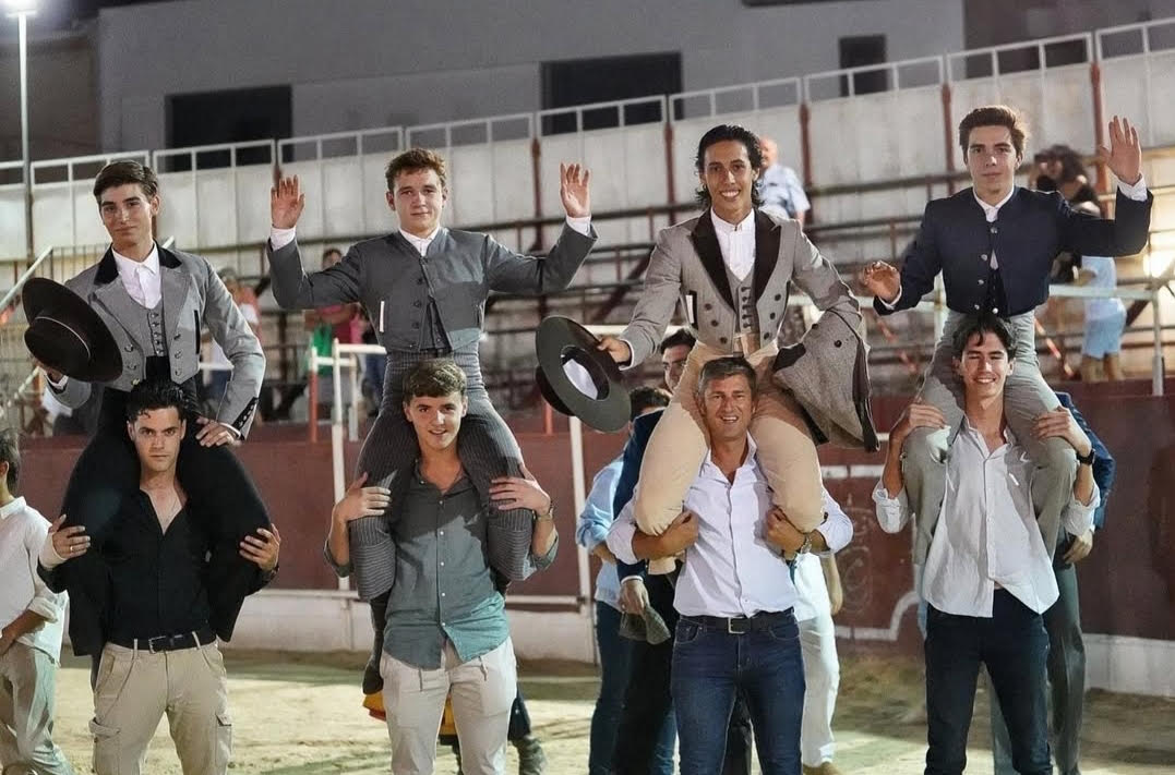 Éxito rotundo en la 4ª Clase Práctica del Certamen Interprovincial de Escuelas Taurinas en Benamocarra