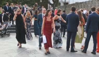 Los invitados a la boda en Gijón de Corín Castro y Javier Barreiro