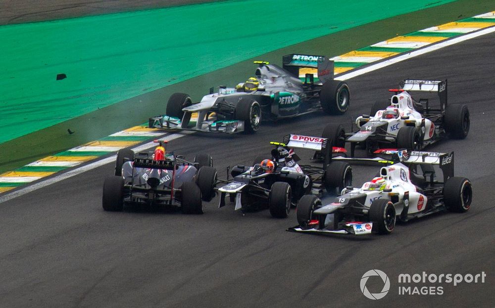 Sebastian Vettel tuvo que recuperar una dramática primera vuelta, y lo logró.