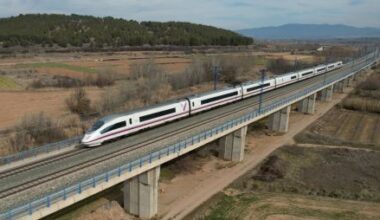 Renfe ofrecerá todos los servicios AV Madrid-Barcelona con AVE