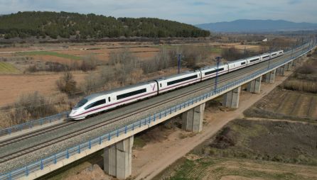 Renfe ofrecerá todos los servicios AV Madrid-Barcelona con AVE