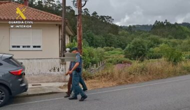 Detenida una vecina de Carballo por once delitos de incendio forestal