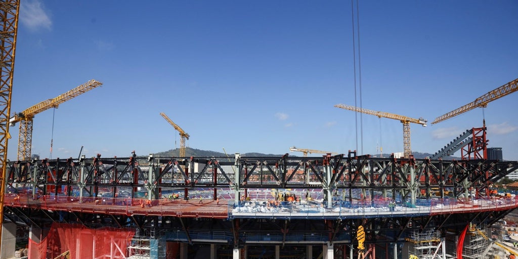 El Camp Nou se abrirá por fases