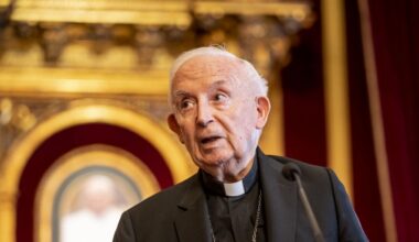 El cardenal Cañizares, hospitalizado por su «delicado» estado de salud