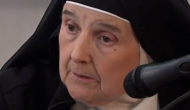 Sor Amparo, una de las monjas que abandonó el convento de Belorado tras el cisma: «Aquello era una secta, f... - ABC