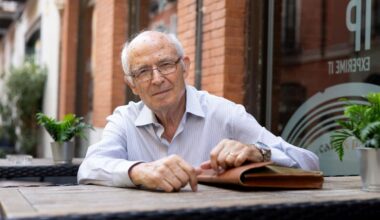 «El libro está perdiendo apreciación para las instancias académicas»
