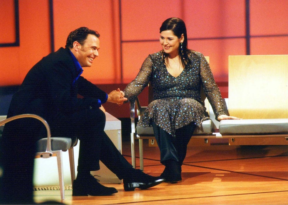 carlos lozano junto a rosa lopez en la primera edicion de operacion triunfo