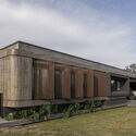 Casa Rosas / Etéreo Arquitectos - Fotografía exterior, Madera