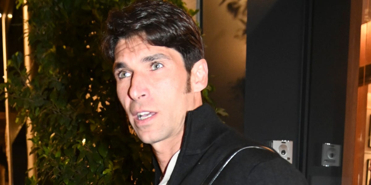 Cayetano Rivera reaparece cabizbajo: "Podría estar mejor"