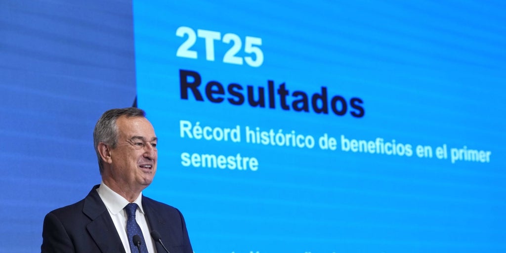 El Sabadell pulsa a sus accionistas en junta de cara a repeler a BBVA