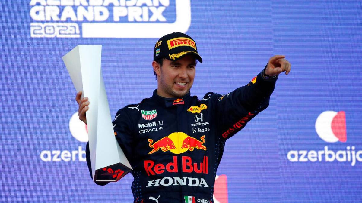 Checo Pérez, apoyado por piloto de Red Bull para regresar a Fórmula 1