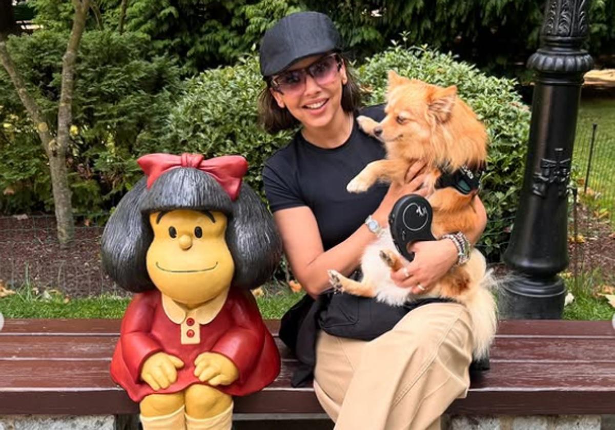 De Oviedo a Gijón: Chenoa pasa las vacaciones en Asturias