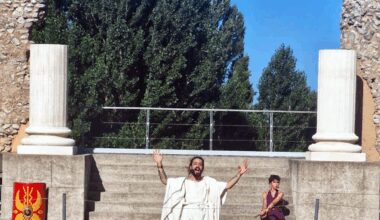 Cuatro atractivos planes para explorar el yacimiento romano de Clunia este verano