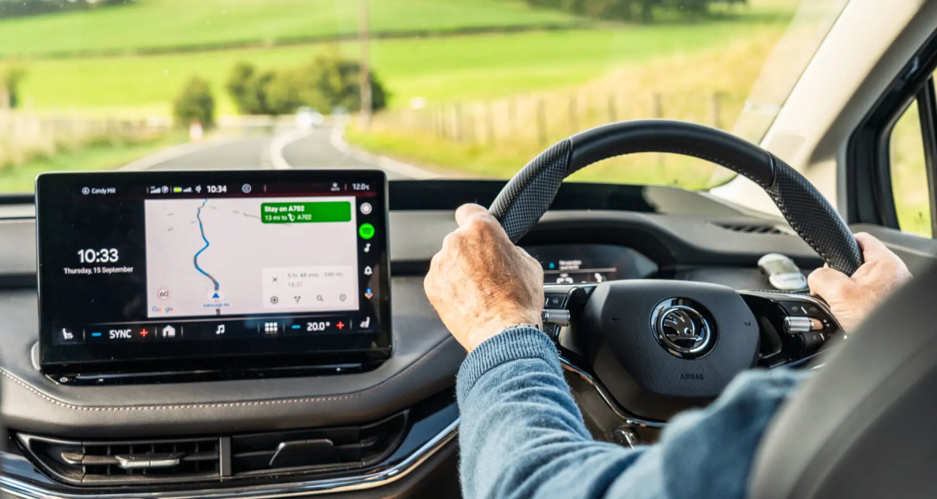 Tus últimos viajes de verano serán más cómodos con estos trucos ocultos de Android Auto