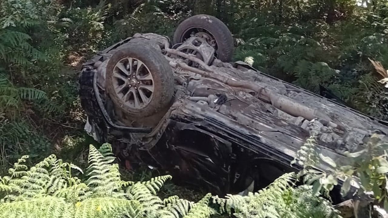 Dos personas mueren en un accidente en Mesía, que descubrió la esposa del conductor - La Voz de Galicia