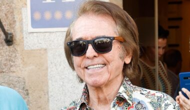 look 'teenager' a los 82 años y nueva energía en Ibiza