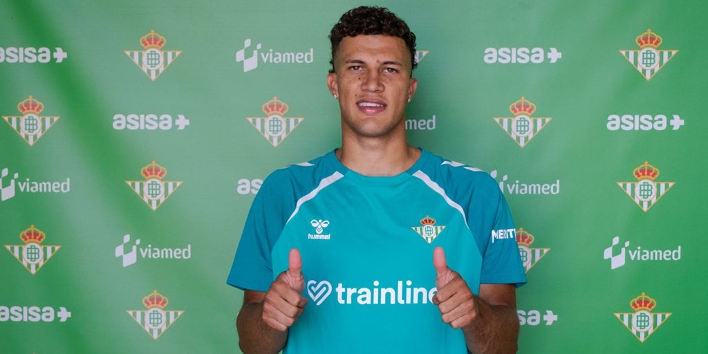 «Canales me dijo que venir al Betis era muy buena elección para mí y para mi carrera»