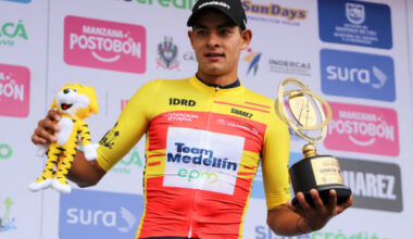 Diego Camargo se impone en un sprint a tres en la cuarta etapa de la Vuelta a Colombia